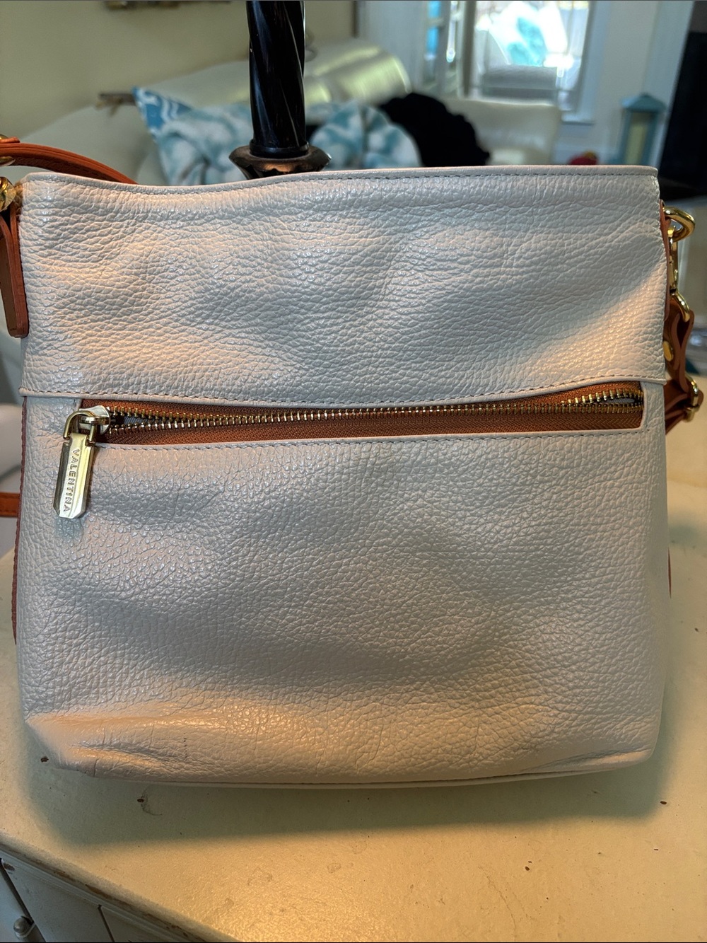 Valentina White Leather Shoulder Bag with Brown Trim - Picture 4 of 9